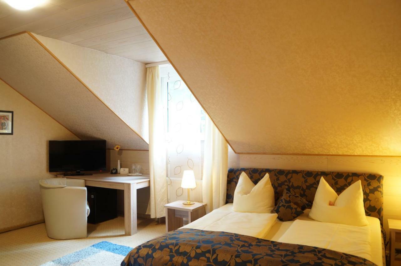 Hotel Postkeller Krumbach Kültér fotó