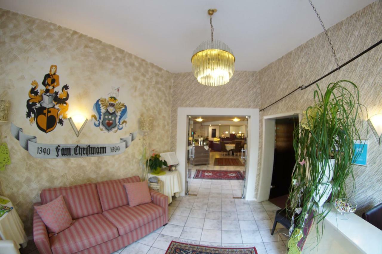 Hotel Postkeller Krumbach Kültér fotó