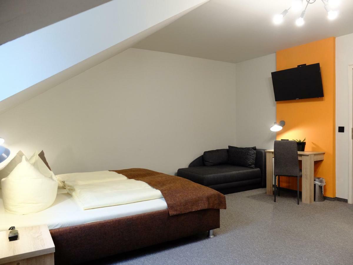 Hotel Postkeller Krumbach Kültér fotó